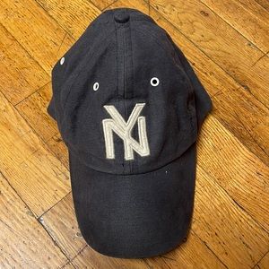 Vintage Yankees hat